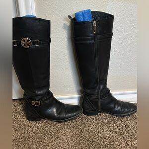 Tory Burch size 7 boots with silver buckle